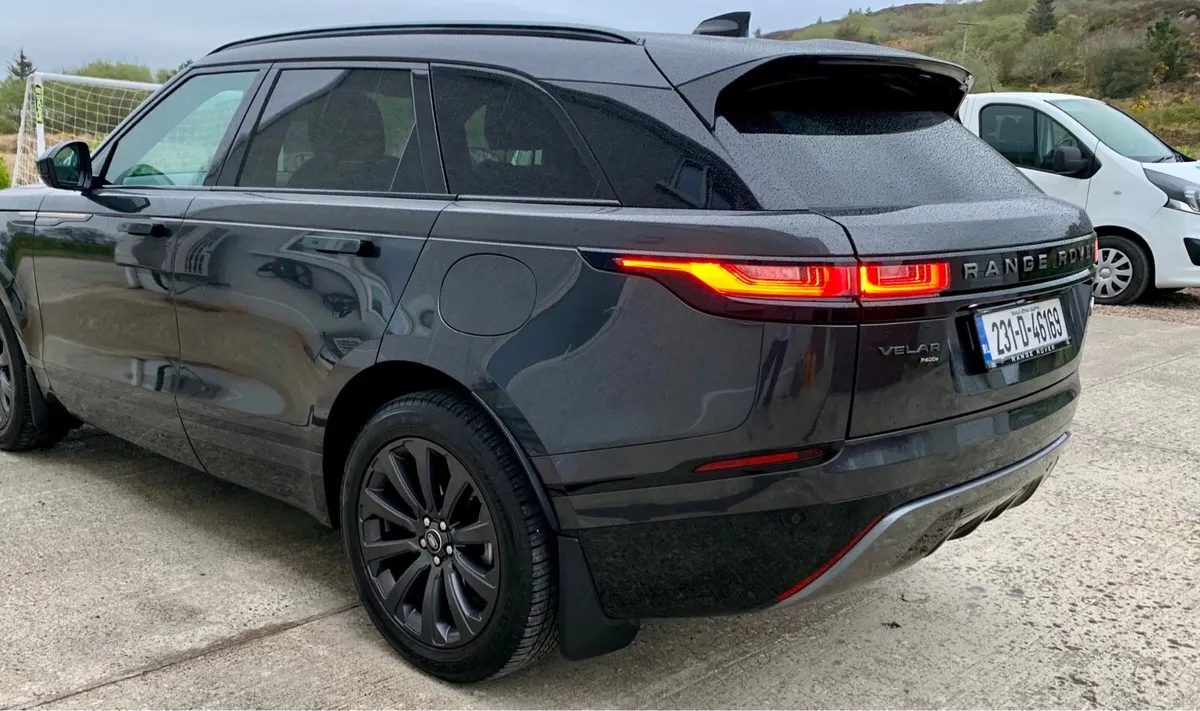 Range Rover Velar Hybrid - Image 6