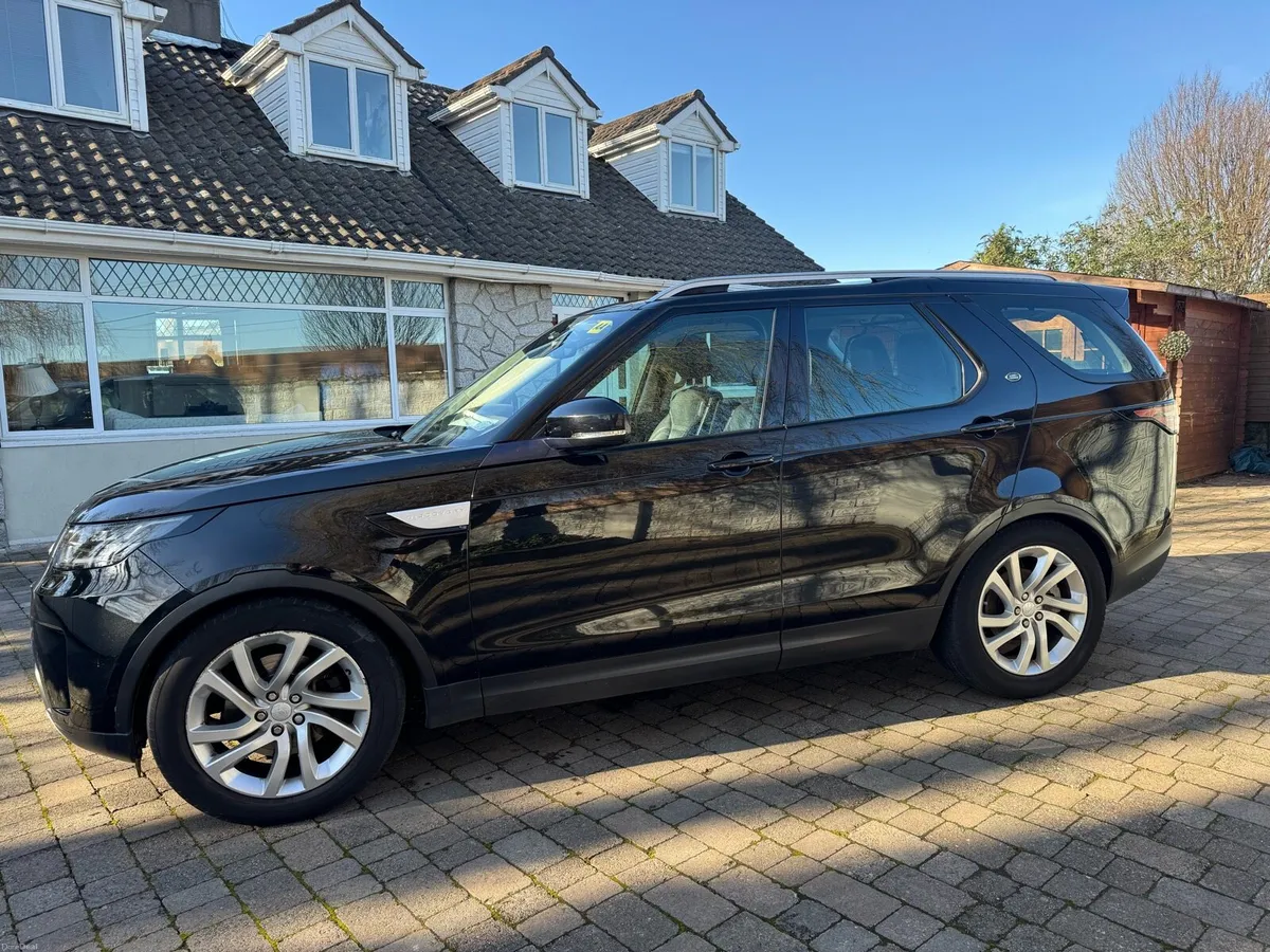 Land Rover Discovery 2018 - Image 3