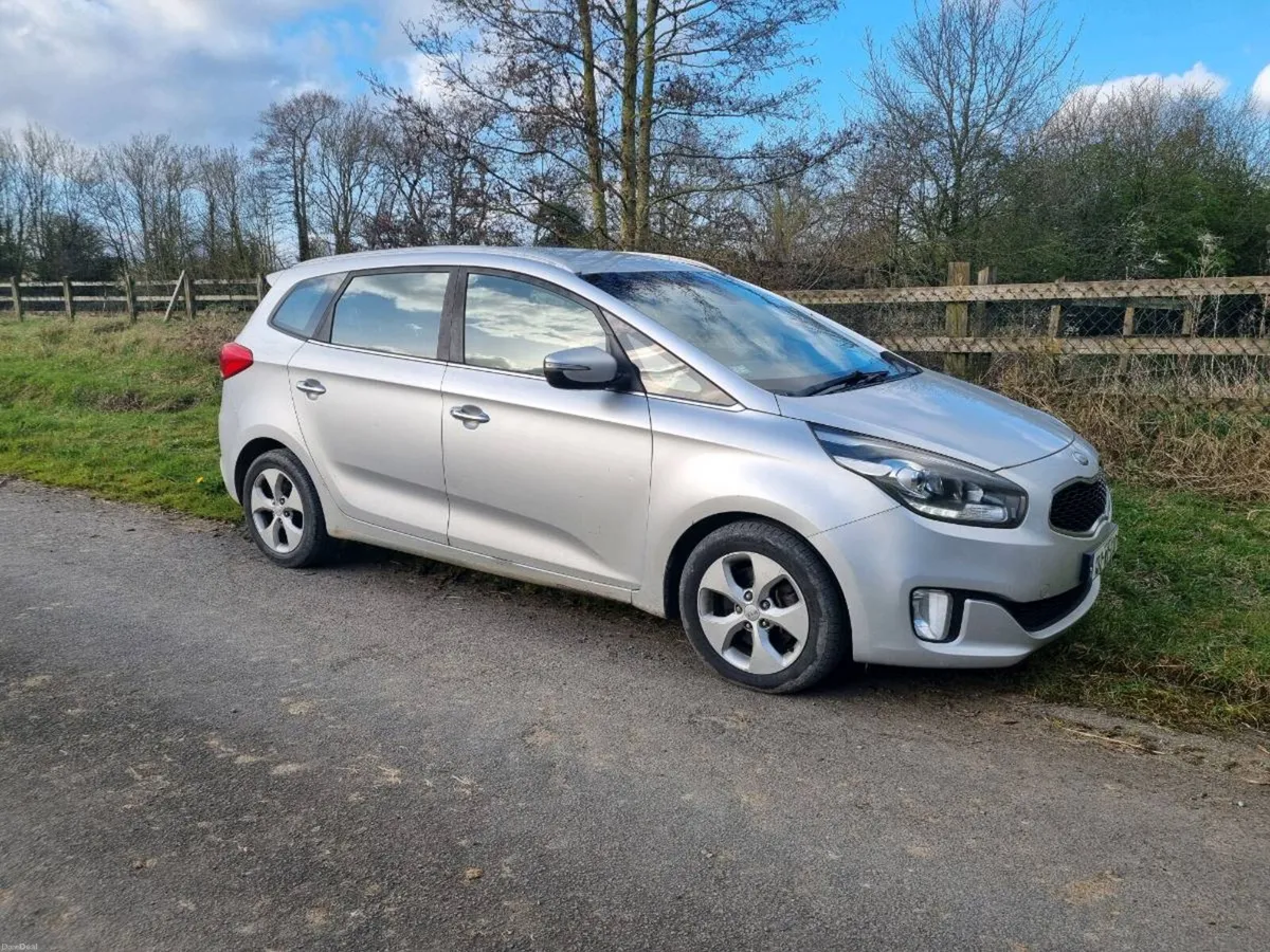Kia Carens 7 seater - Image 1
