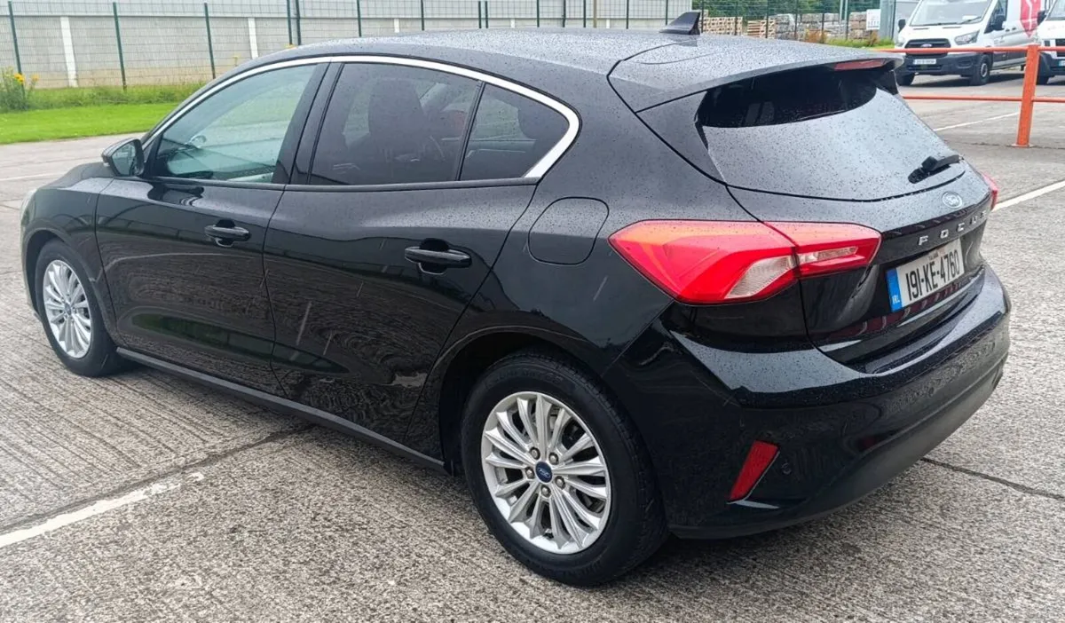 2019 Ford Focus - Image 4