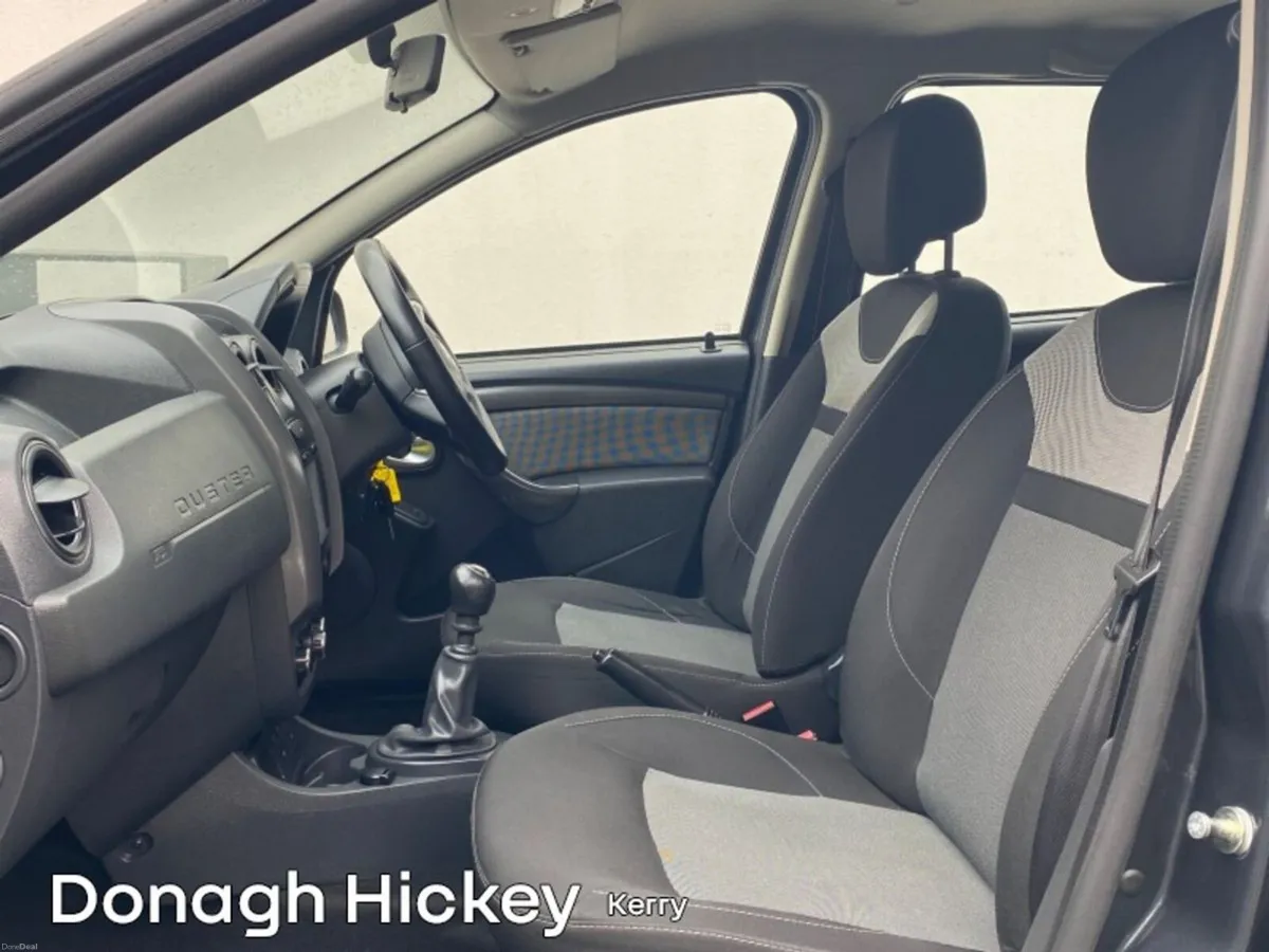 Dacia Duster 1.5 dCi 110 PRESTIGE - Image 4