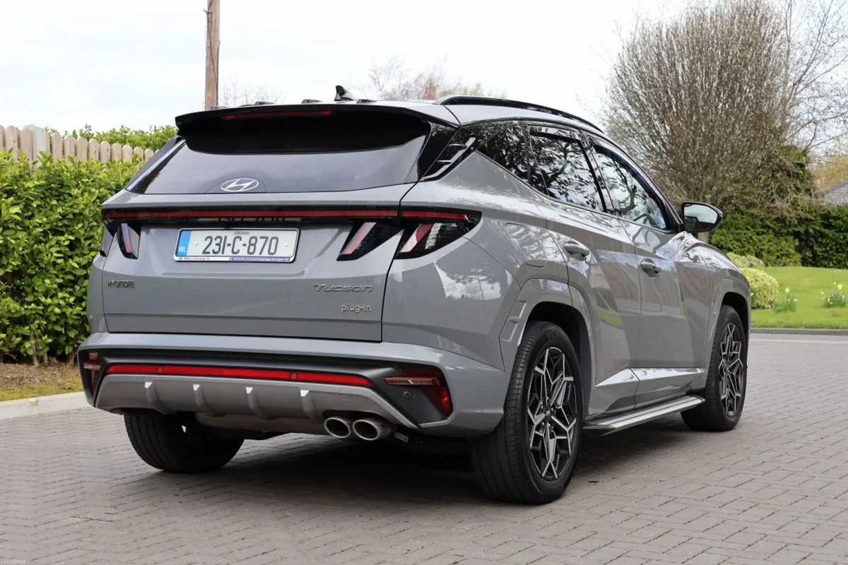 Hyundai Tucson 4WD N Line PHEV Auto 2 Tone Roof - Image 3