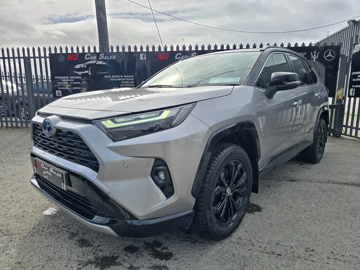 242 Toyota RAV4 Hybrid SPORT, LOW MILES LIKE NEW - Image 3