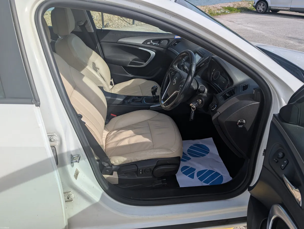 Opel Insignia 2.0 Cdti, Estate ,2014 - Image 3