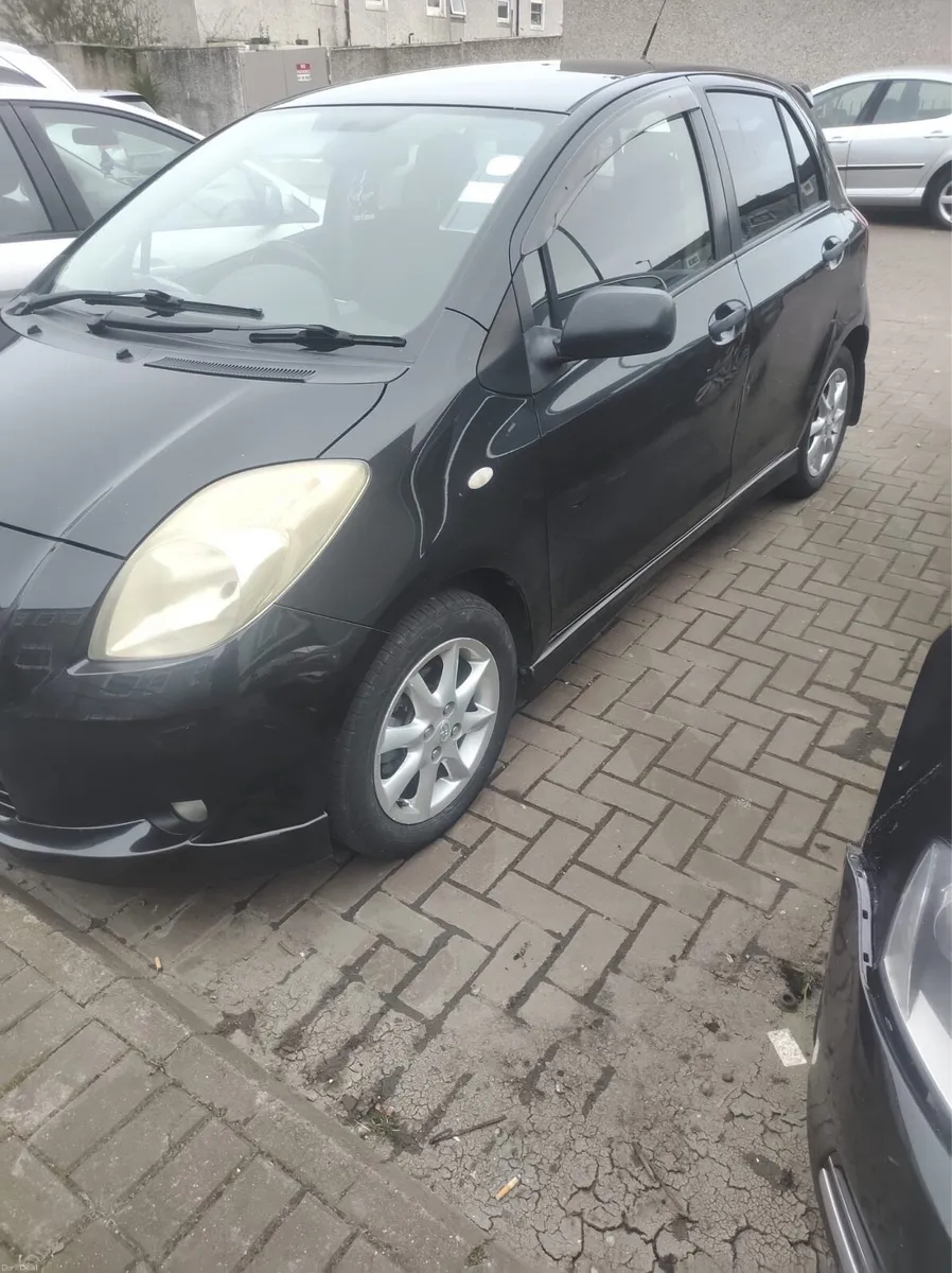 Toyota Yaris for sale - Image 1