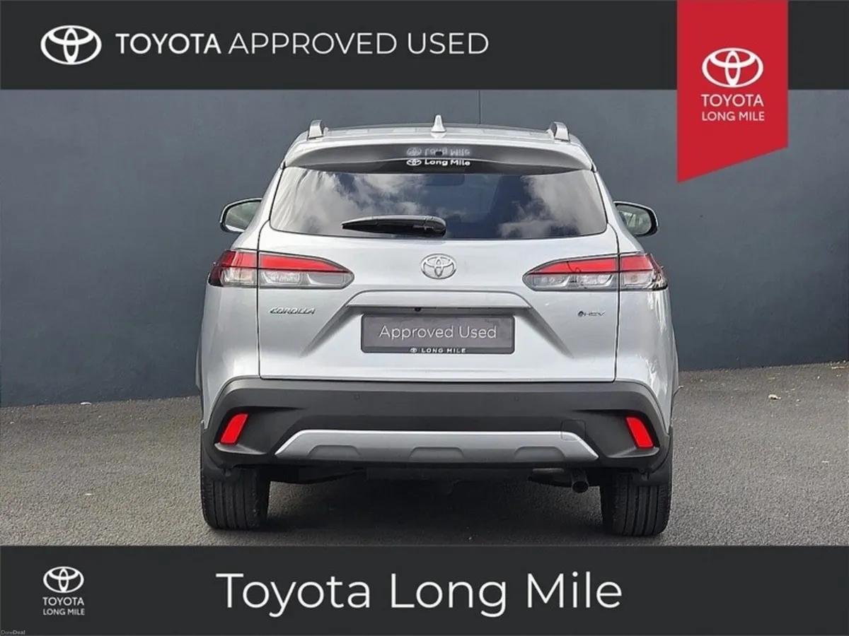 Toyota Corolla Cross 1.8 Hybrid Sol 5dr - Image 4