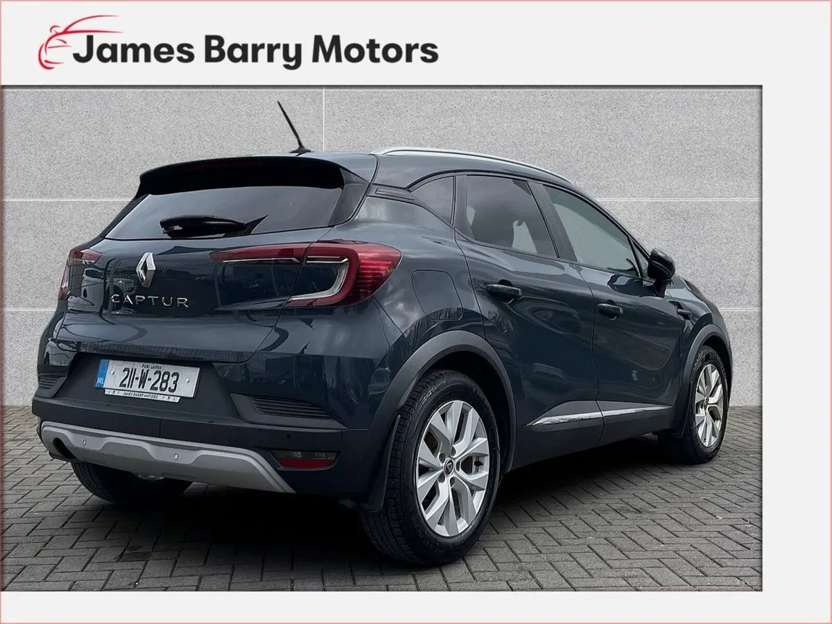 Renault Captur dCi 95 Iconic - Image 4