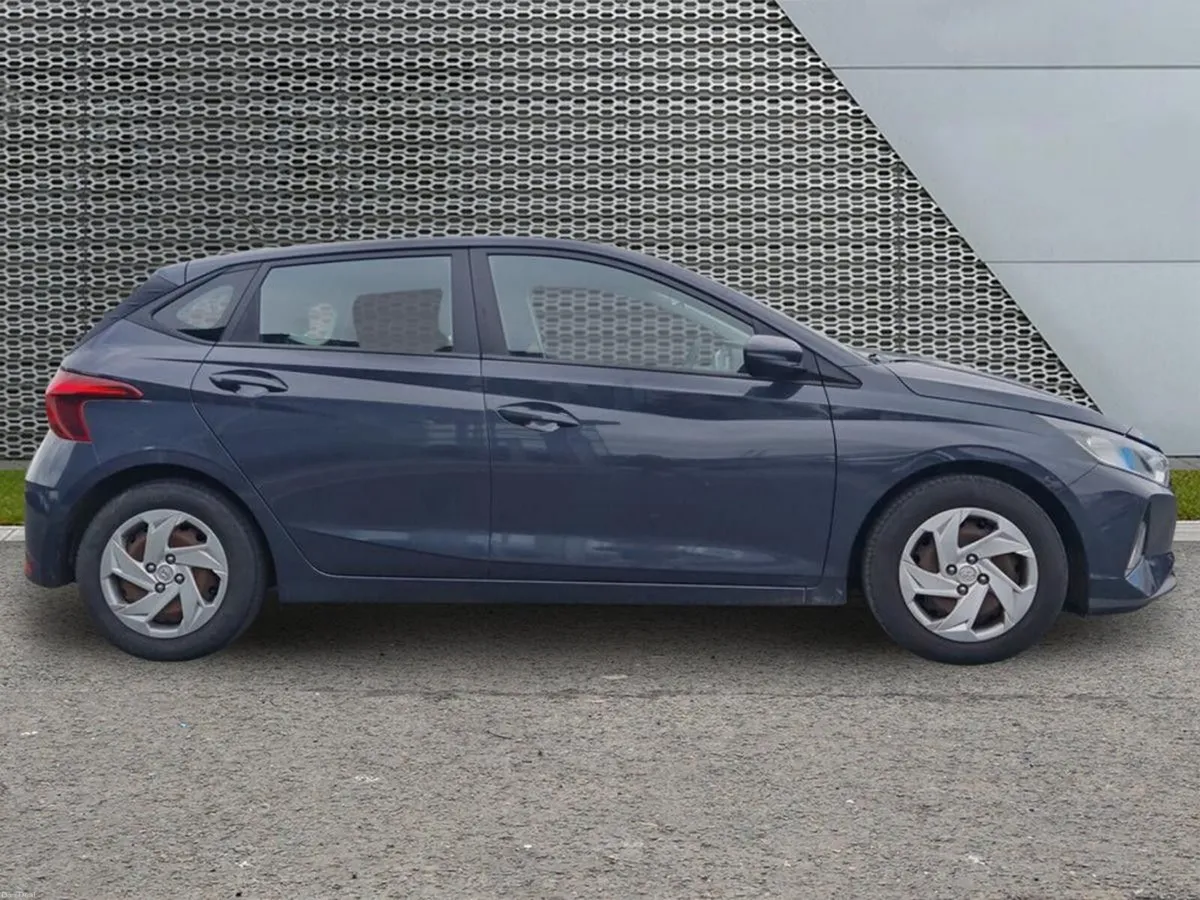Hyundai i20 1.2 Classic - Image 6