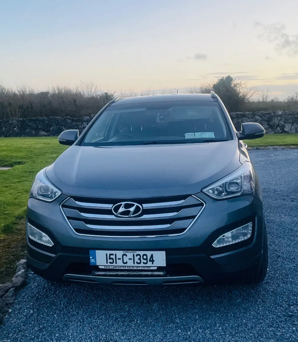 Hyundai Santa Fe 2015 - Image 1