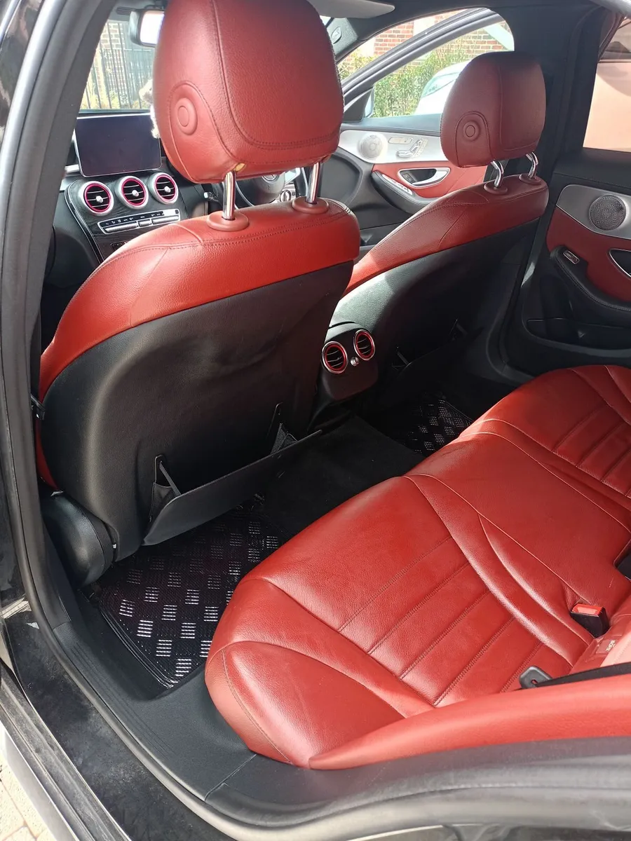 Mercedes-Benz C-Class 2016 - Image 3