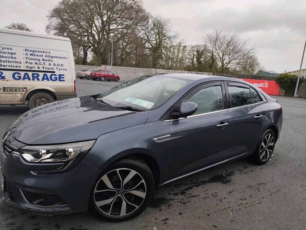 Renault Grand Megane Coupe 2020 - Image 1