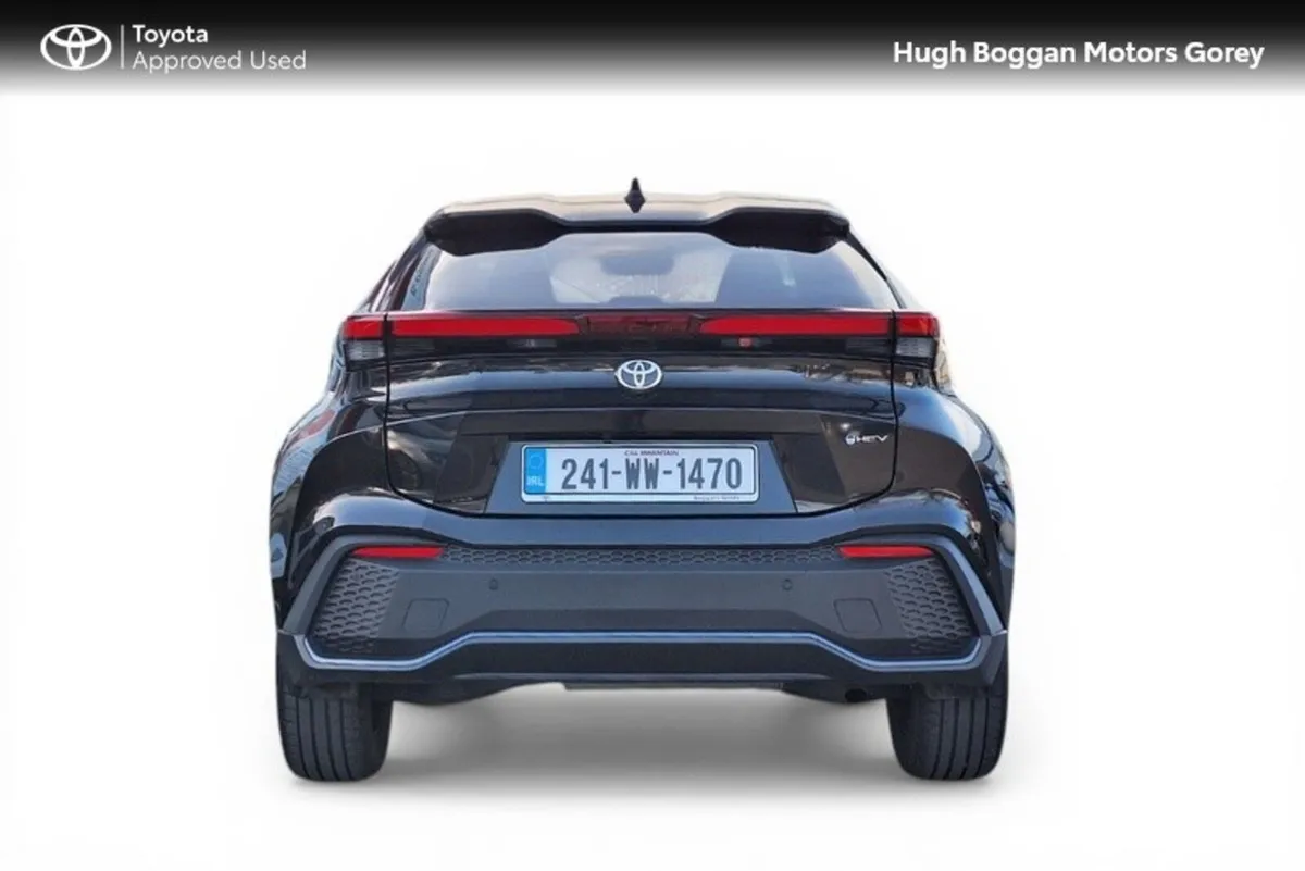 Toyota C-HR Hybrid Sport - Image 4