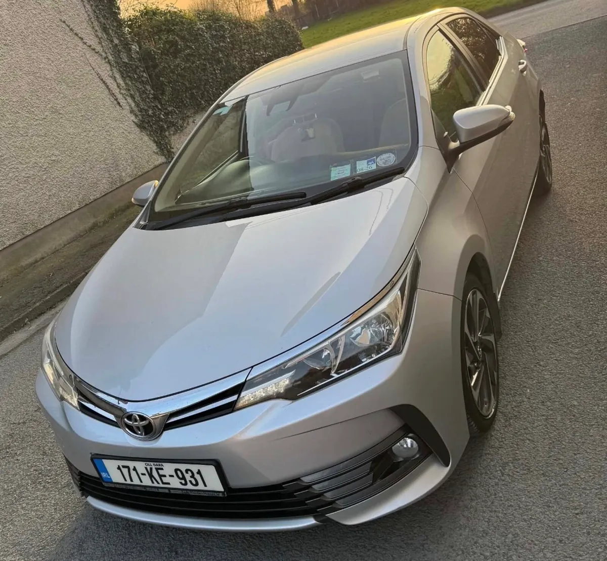 Toyota corolla - Image 4