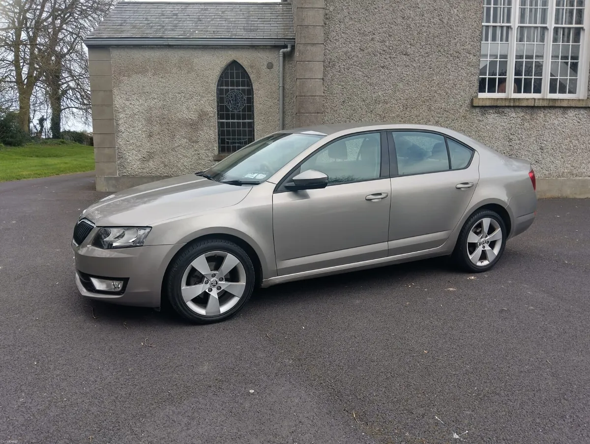 Skoda Octavia 1.6 TDI Elegance.  NCT & Taxed - Image 4