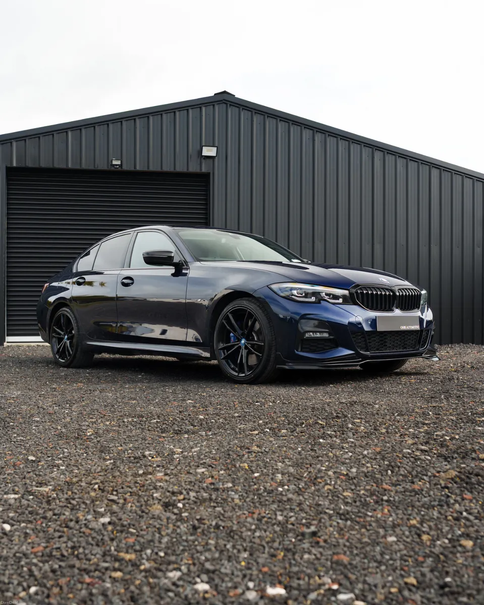 BMW 330e M Sport Pro - Image 3