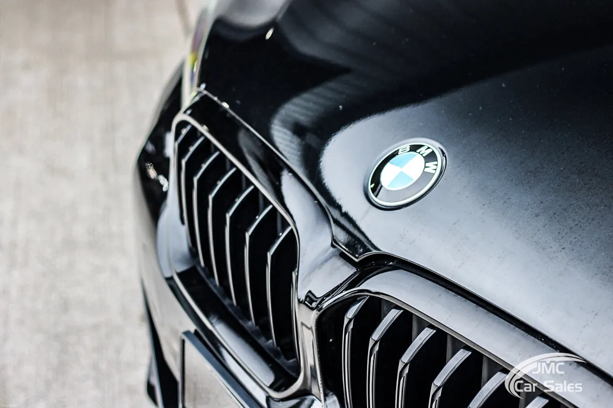 2021 BMW 5-SERIES M-SPORT PRO PACK - Image 3