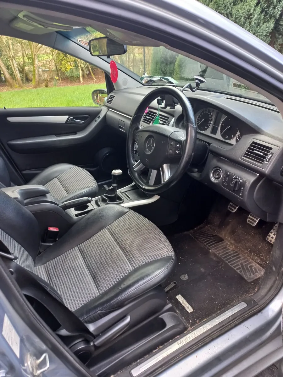 Mercedes-Benz B-Class 2006 - Image 3