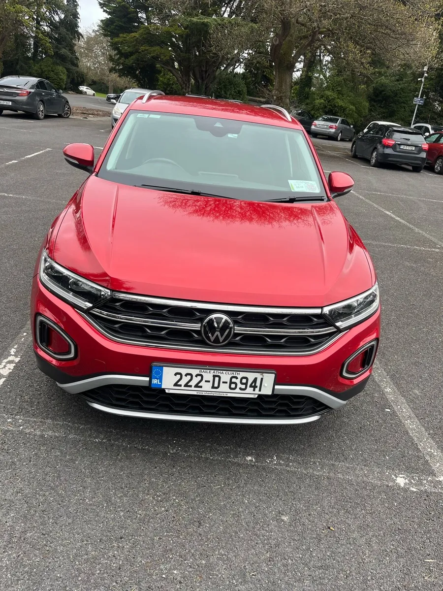Volkswagen T-Roc - Image 3