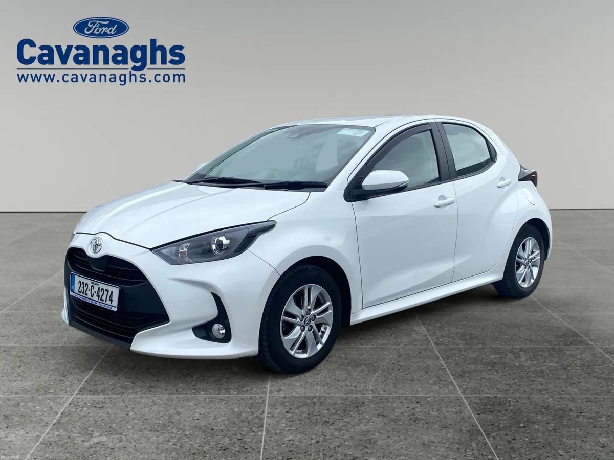 Toyota Yaris 2023 - Image 1