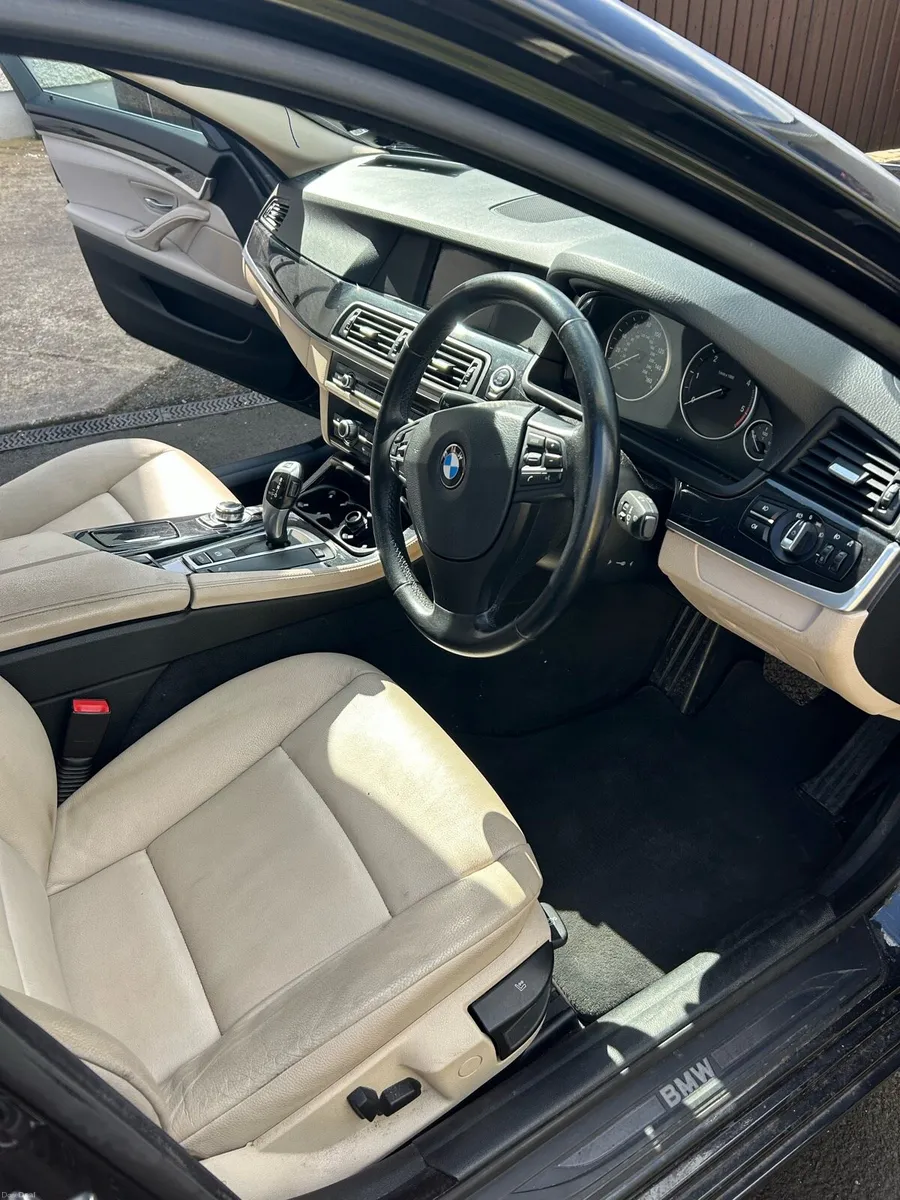 BMW 520 D Estate 2011 - Image 4