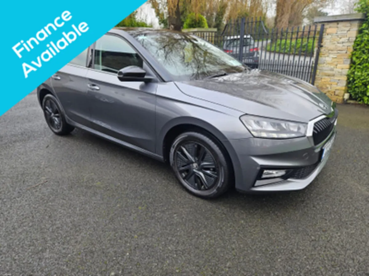 2022 Skoda Fabia 1.0 STYLE MPI 80 HP - LOW KMS - Image 4