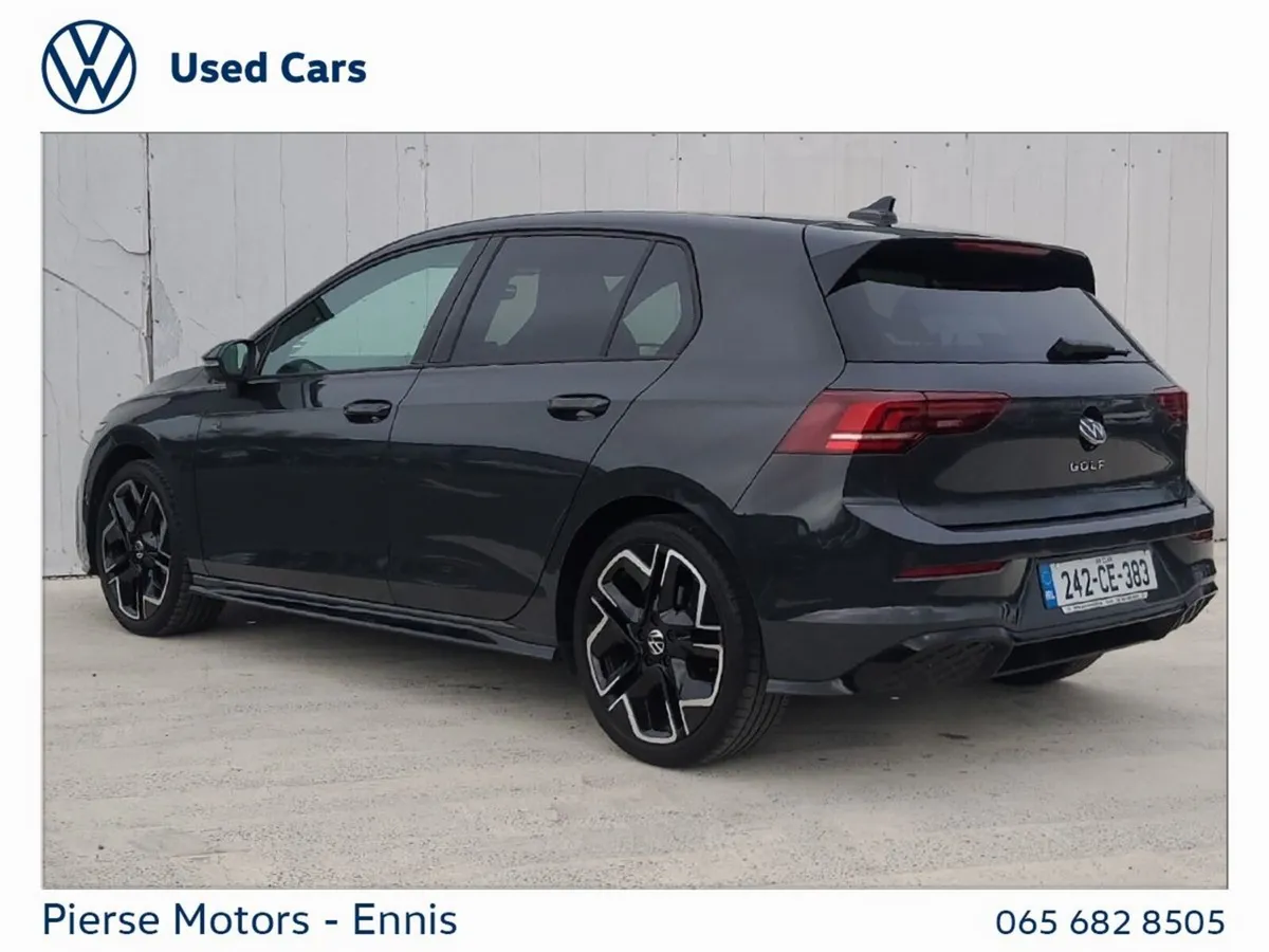 Volkswagen Golf GOLF R-LINE 1.5 TSI 150HP - New Mo - Image 4