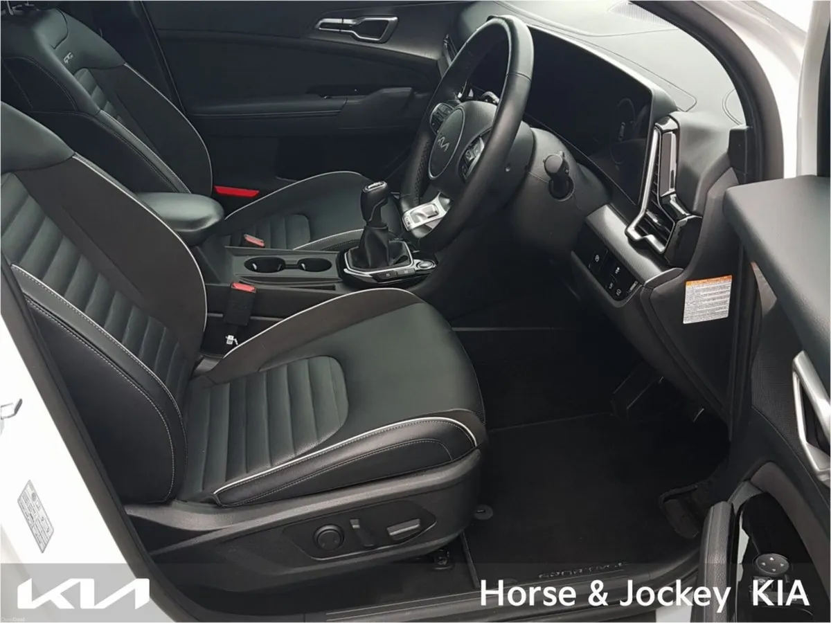 Kia Sportage GT Line SR MHEV - Image 3