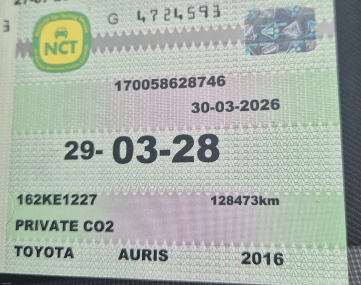 Toyota Auris 2016 *HYBRID 1.8 AUTO* IRISH CAR - Image 3