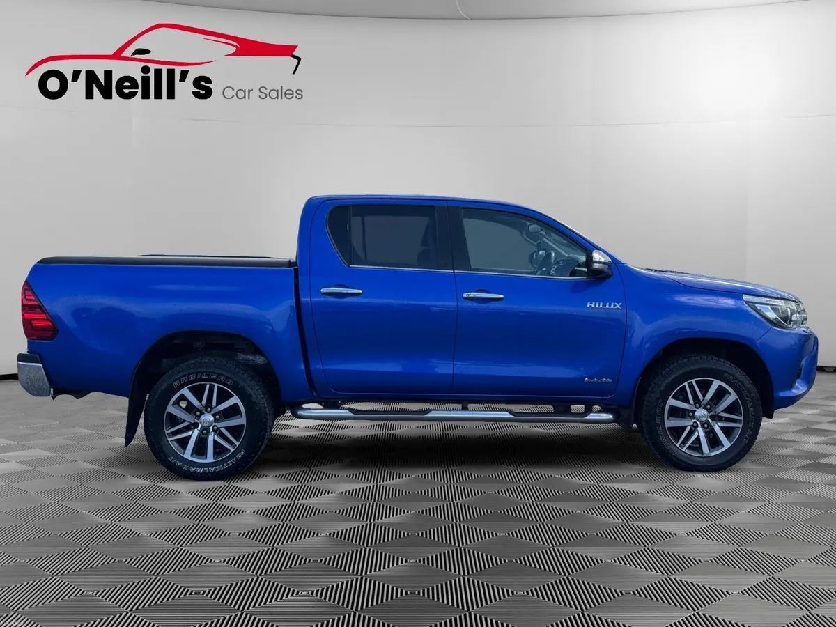 Toyota Hilux 2017 *NO VAT* 2.4 D-4D INVINCIBLE#367 - Image 2