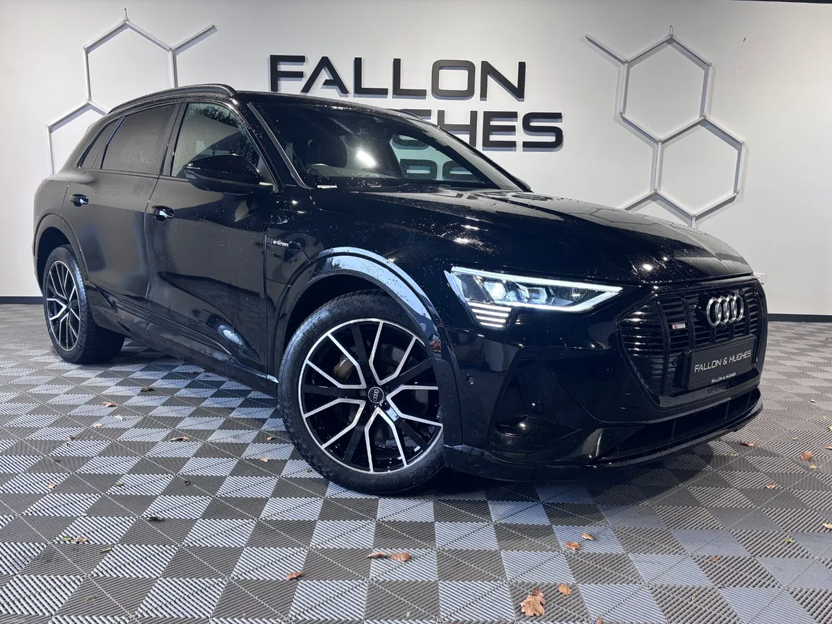 AUDI E-TRON BLACK EDITION 55 Q QUATTRO / HIGH SPEC - Image 1