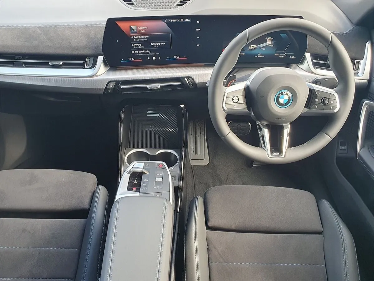 BMW iX2 eDrive20 M Sport - Image 4