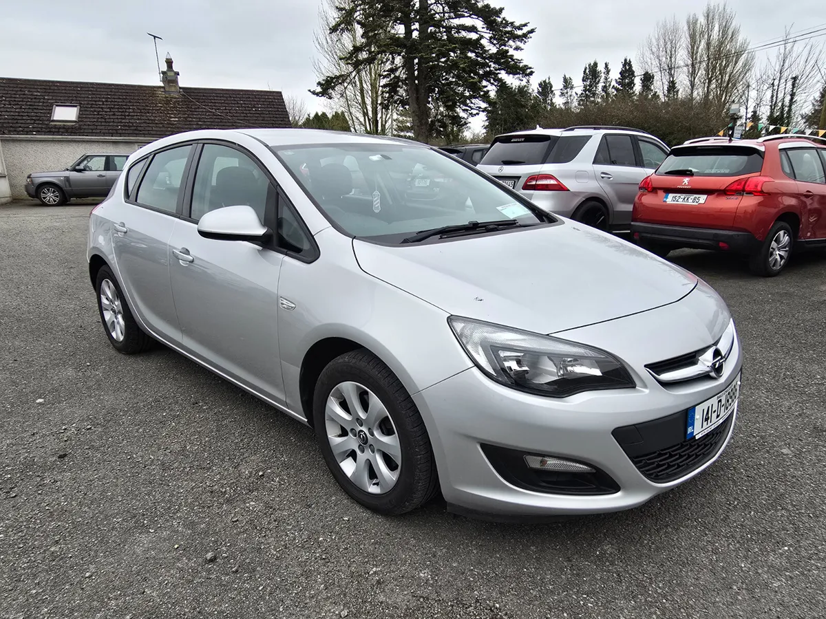 141 Opel Astra 1.7 Crdi SC 110Bhp Low Miles - Image 1
