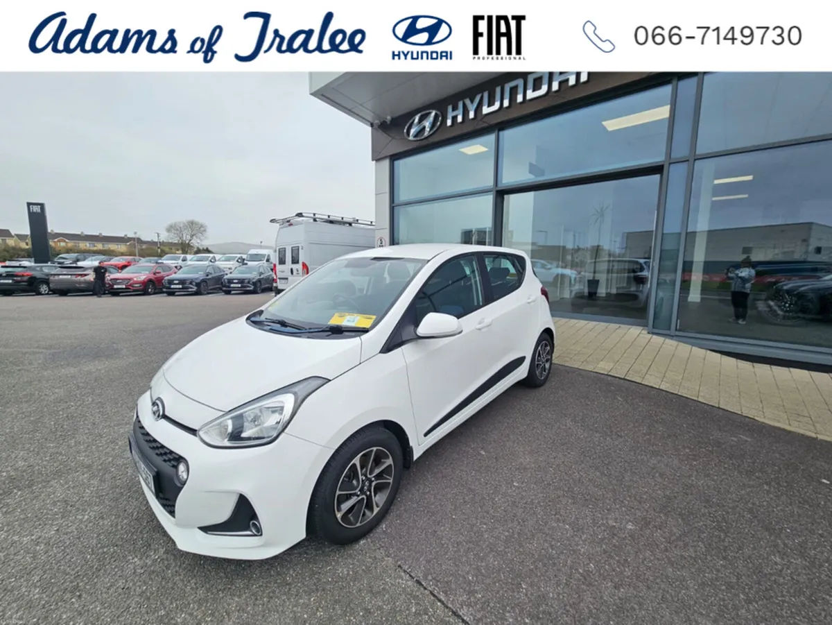 Hyundai i10 DELUXE 4DR - Image 4