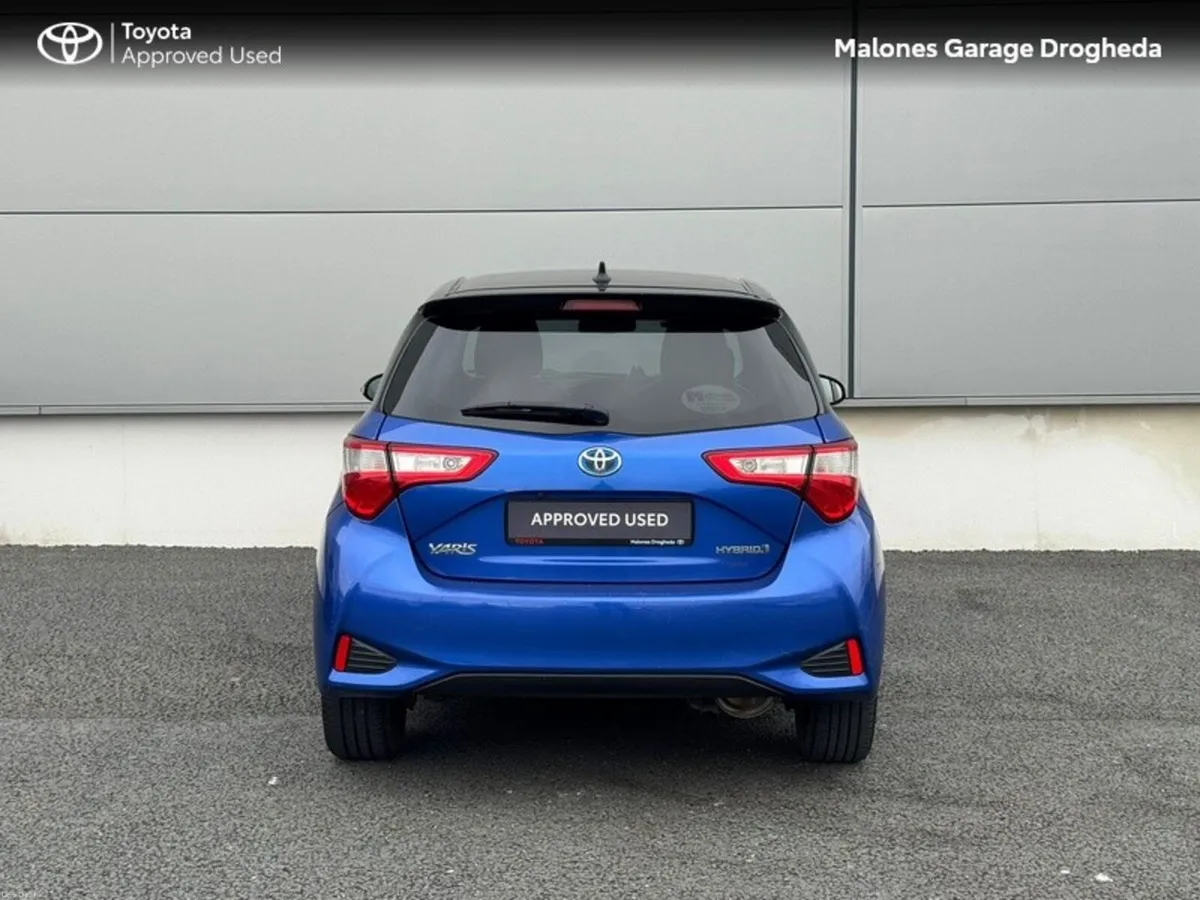 Toyota Yaris 1.5 Hybrid Luna Sport Call Now 041 98 - Image 4