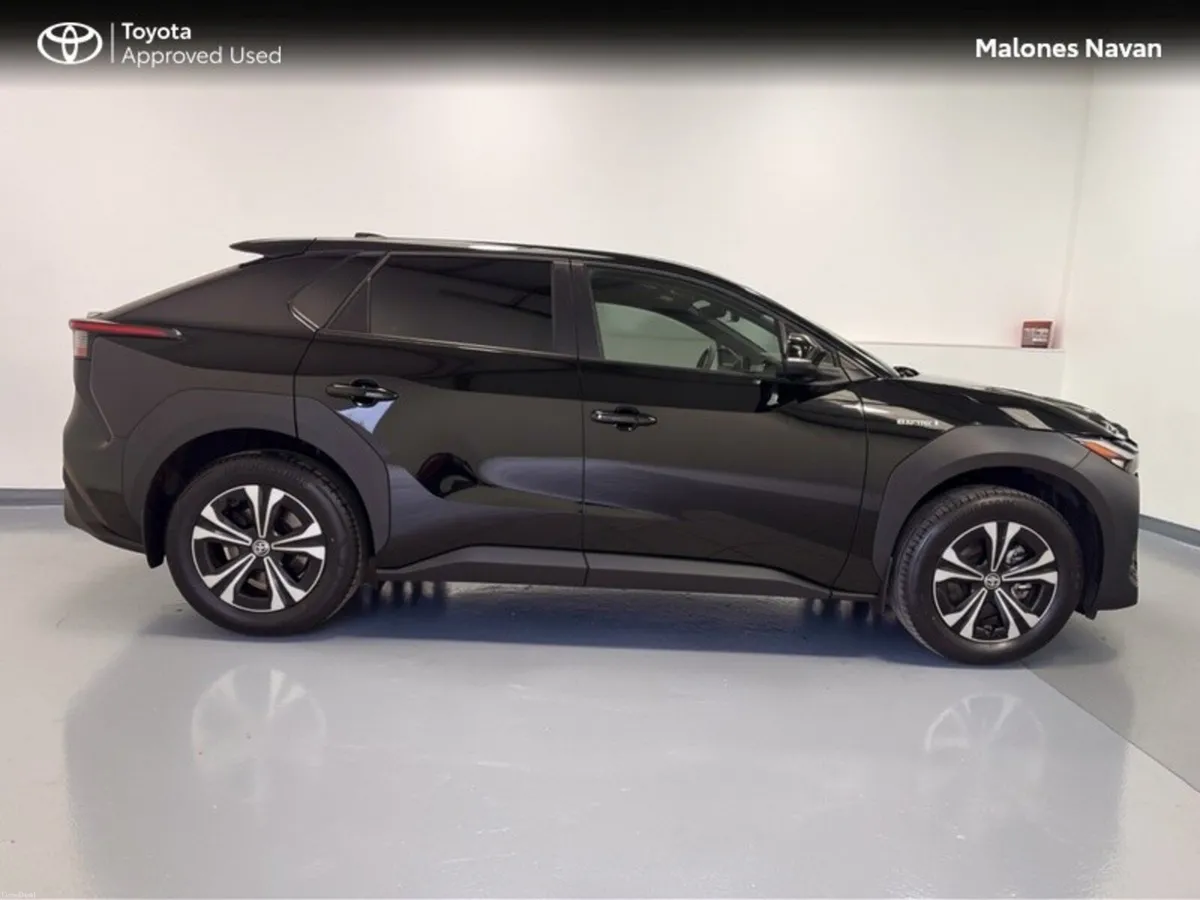 Toyota bZ4X SPORT FWD 11KW 4DR AUTO - Image 3