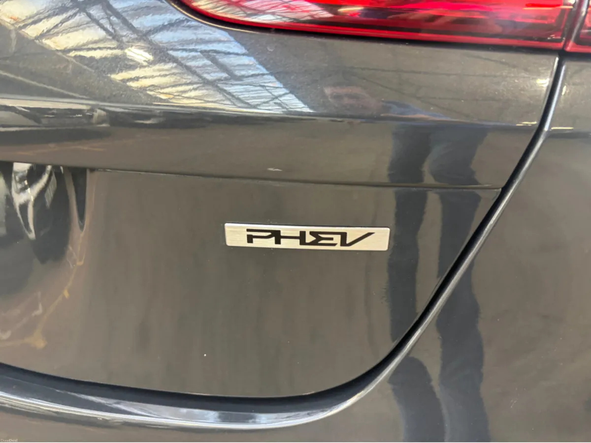 Kia XCeed PE PHEV 5DR AUTO - Image 3