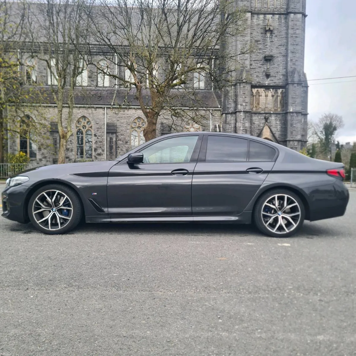 BMW 530D X DRIVE - Image 4