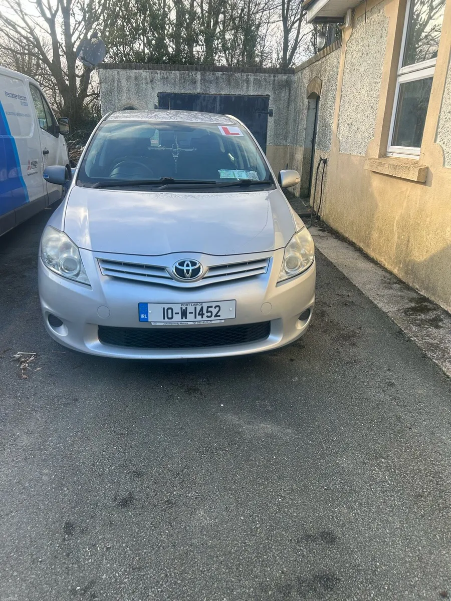 Toyota Auris - Image 1