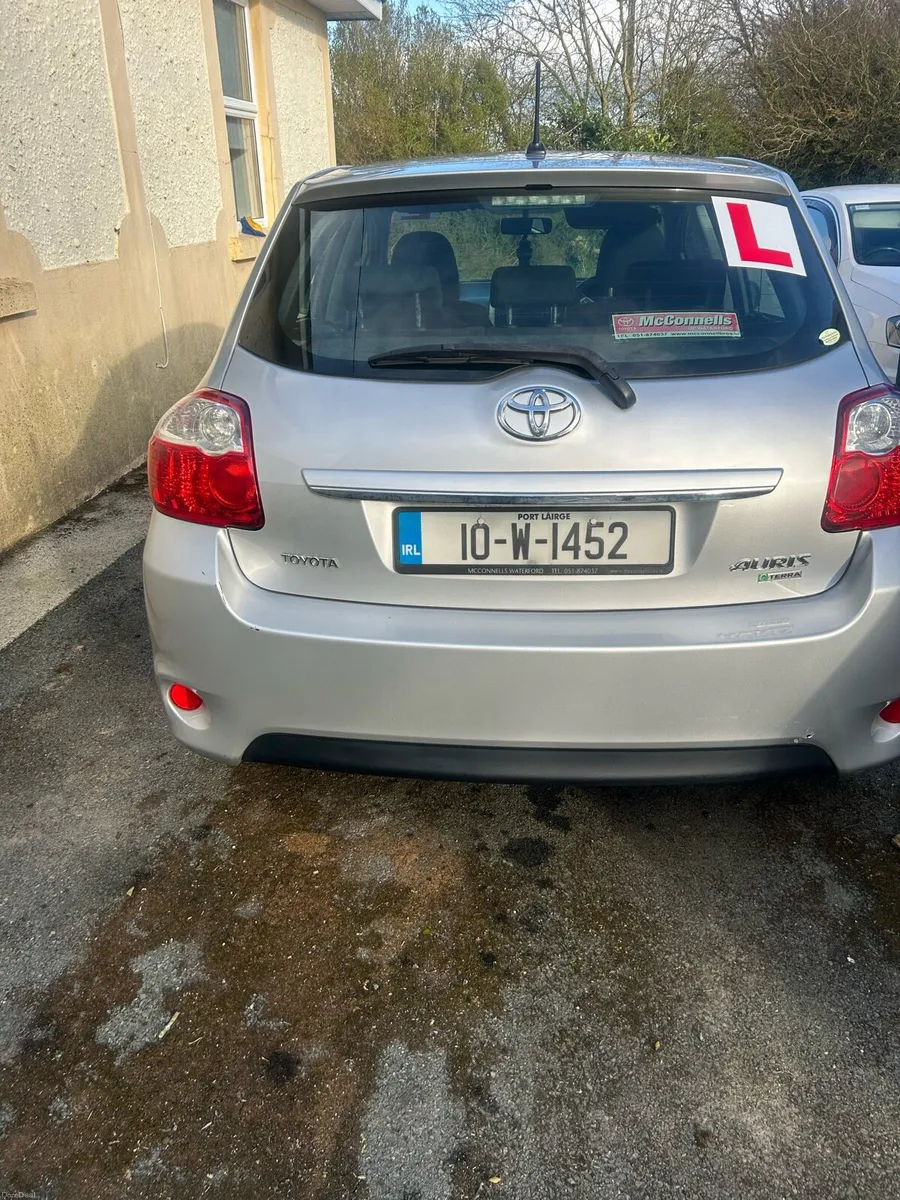 Toyota Auris - Image 2