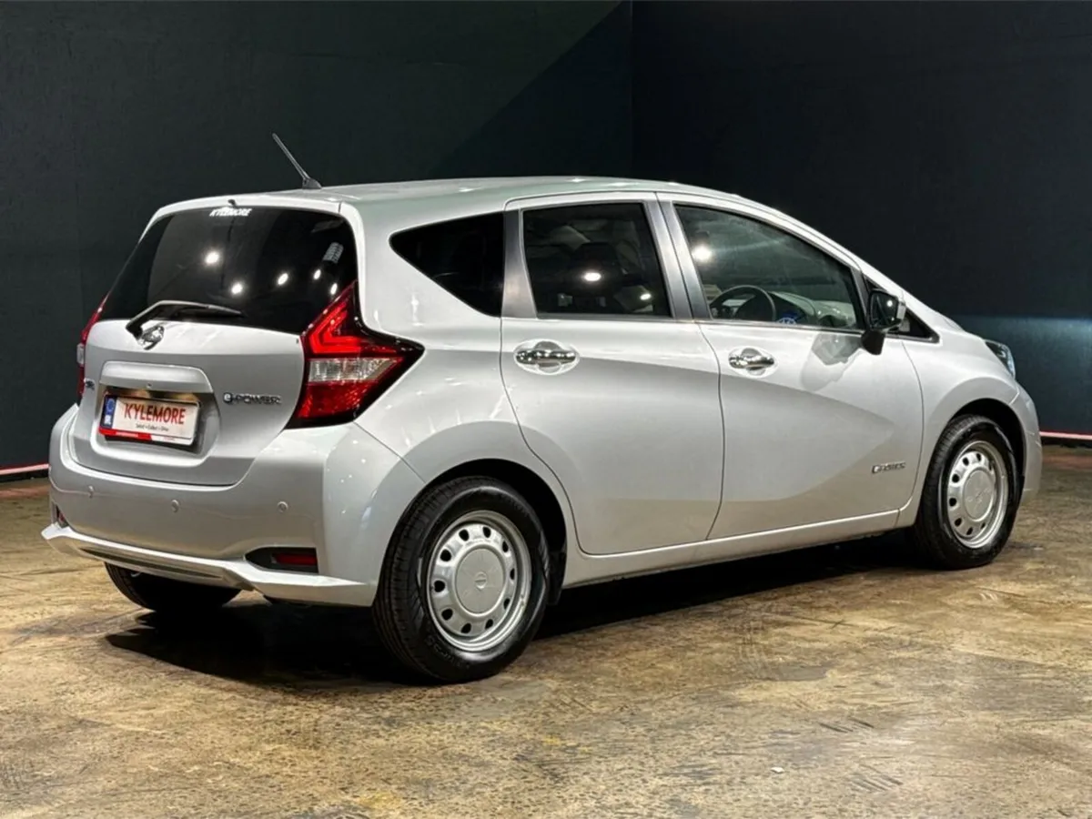 Nissan Note E-POWER HYBRID - PUSH START/STOP BUTTO - Image 4