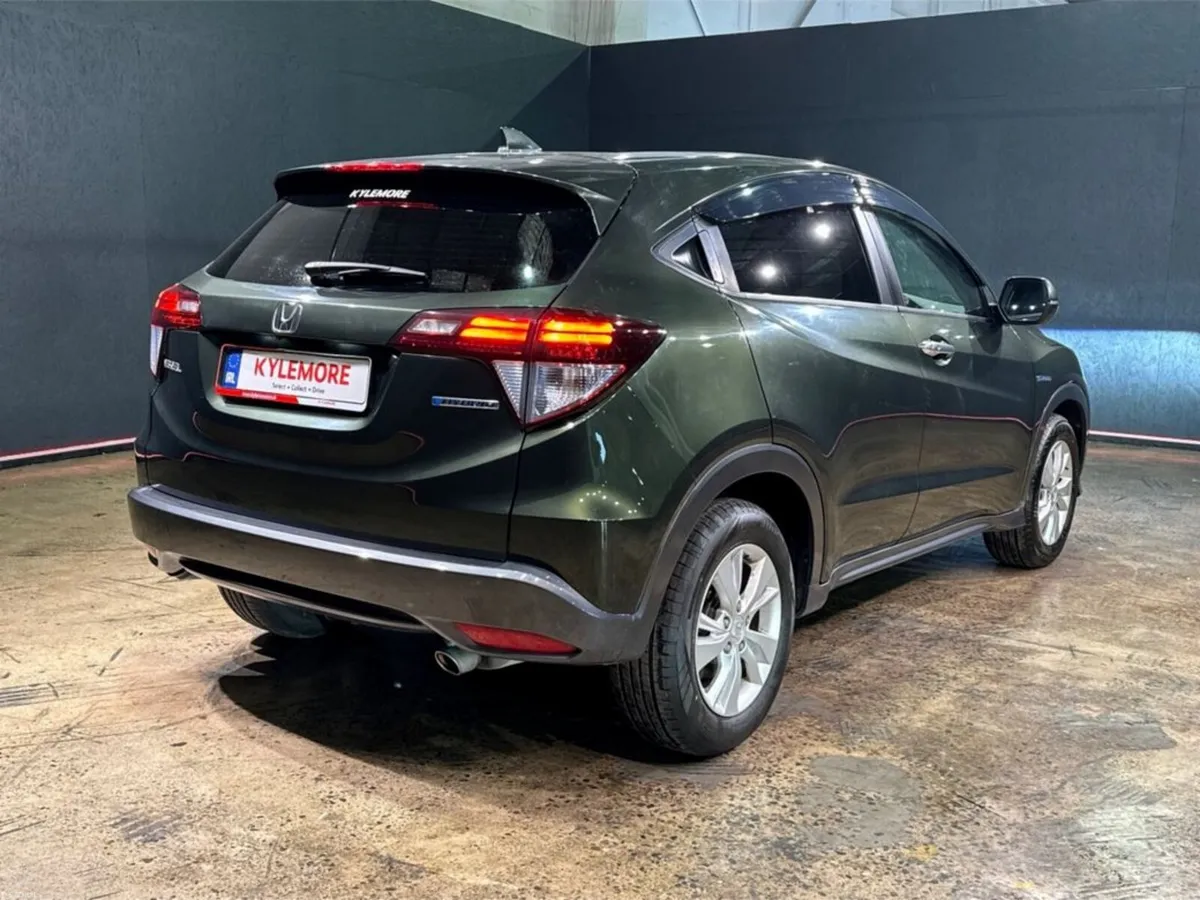 Honda Vezel 1.5 HYBRID SUV - FACTORY ALLOYS - PADD - Image 4
