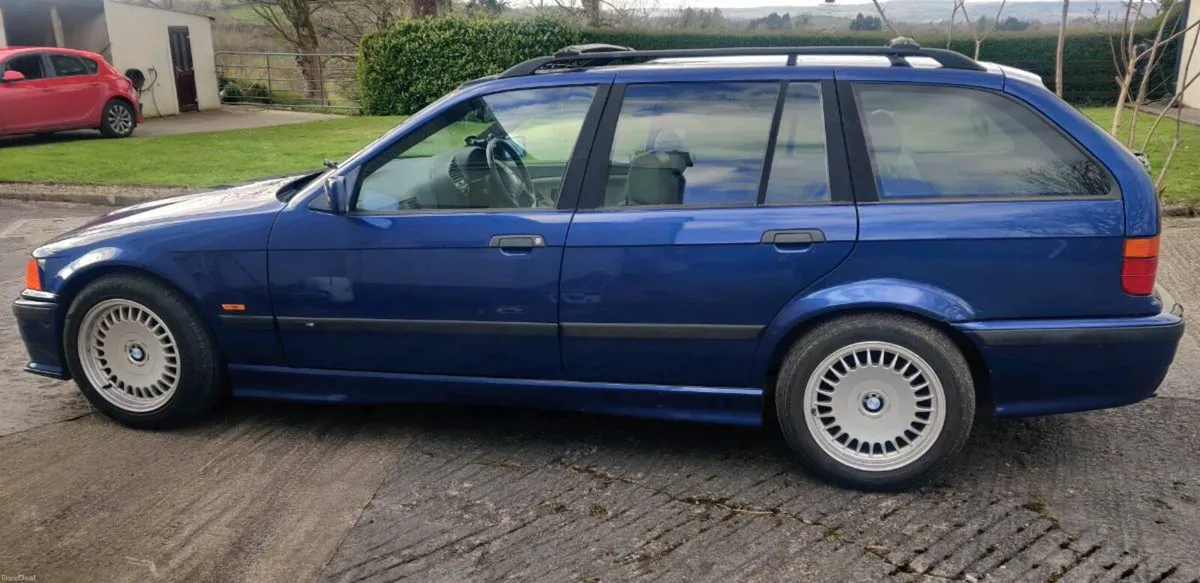 BMW E36 TOURING - Image 3