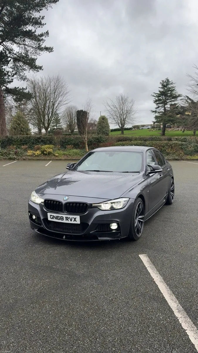 BMW 320D M Sport Shadow Edition - Image 2