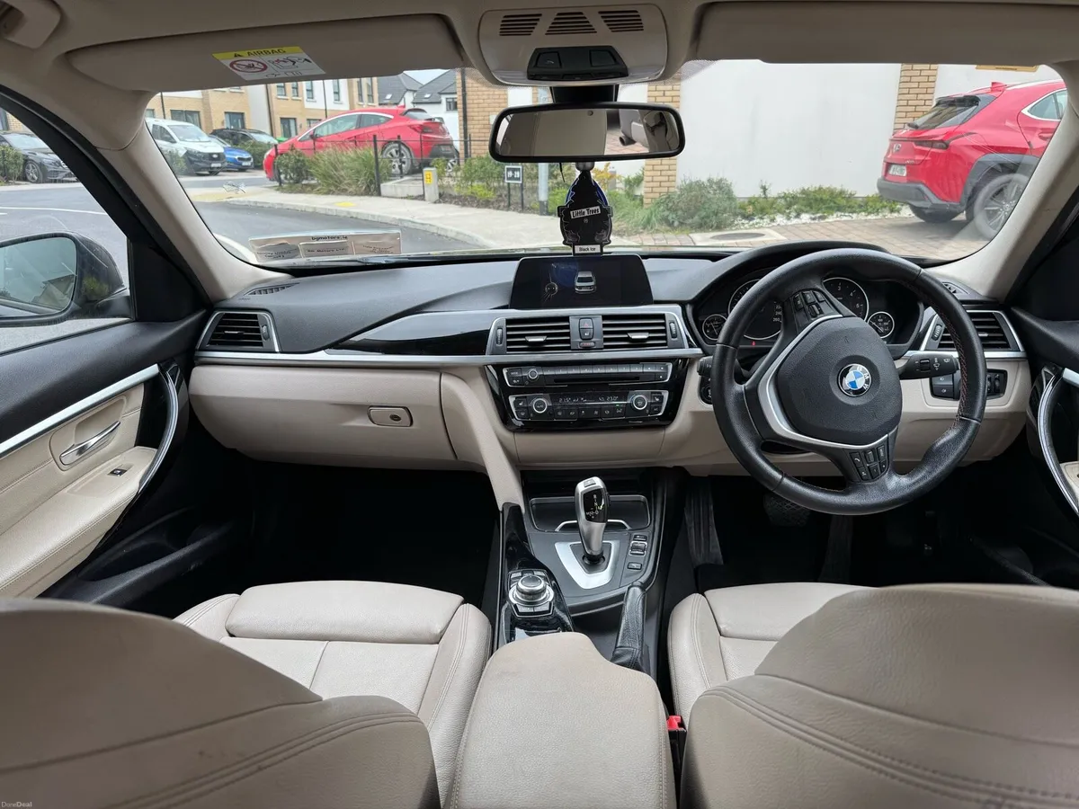 BMW 318d AUTO 2016 - Image 4
