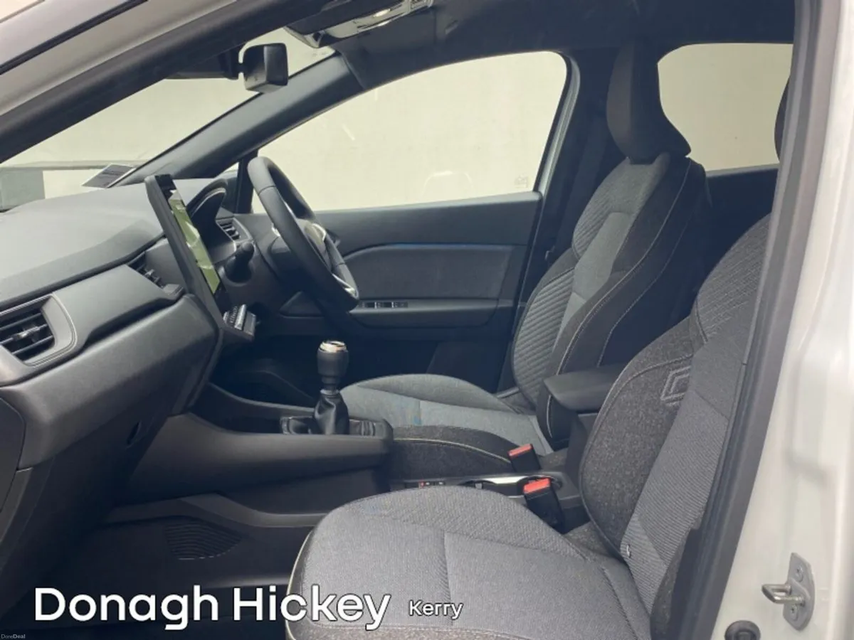 Renault Captur techno TCe 115 - Image 4