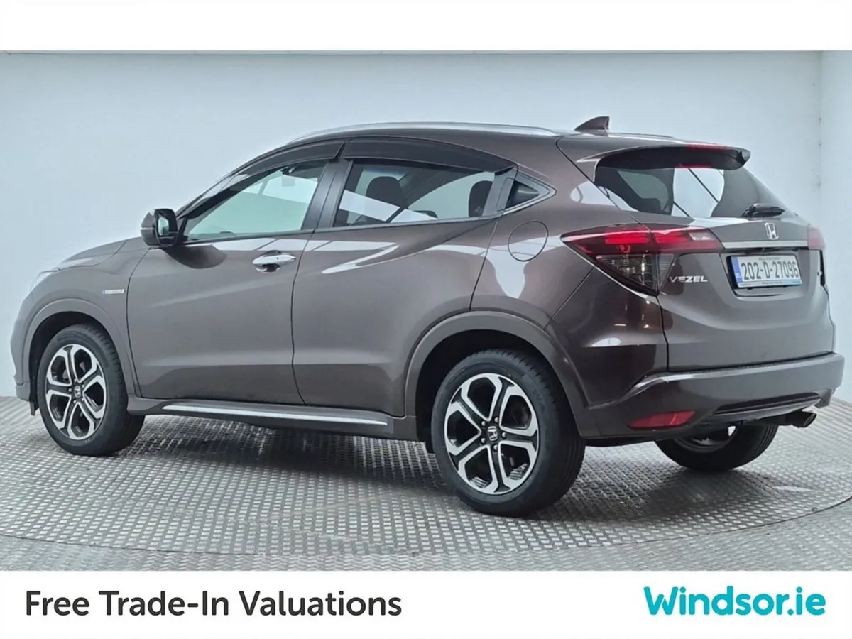 Honda Vezel 1.5 Hybrid - Image 2