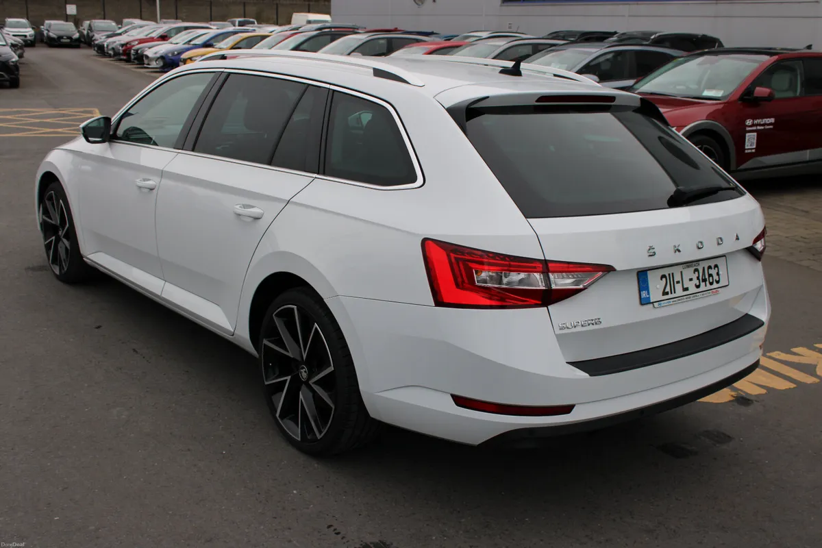 Skoda Superb 2021 - Image 3