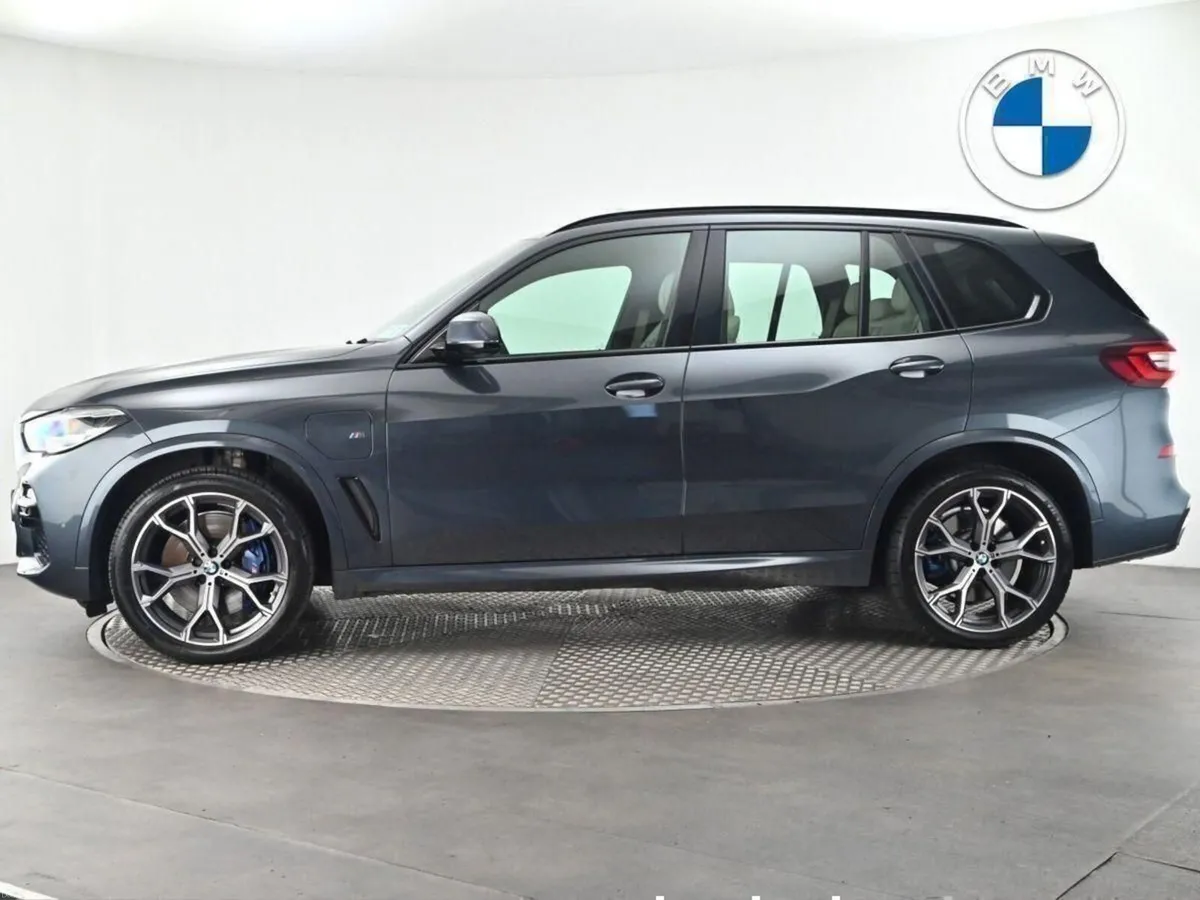 BMW X5 xDrive45e M Sport - Image 3