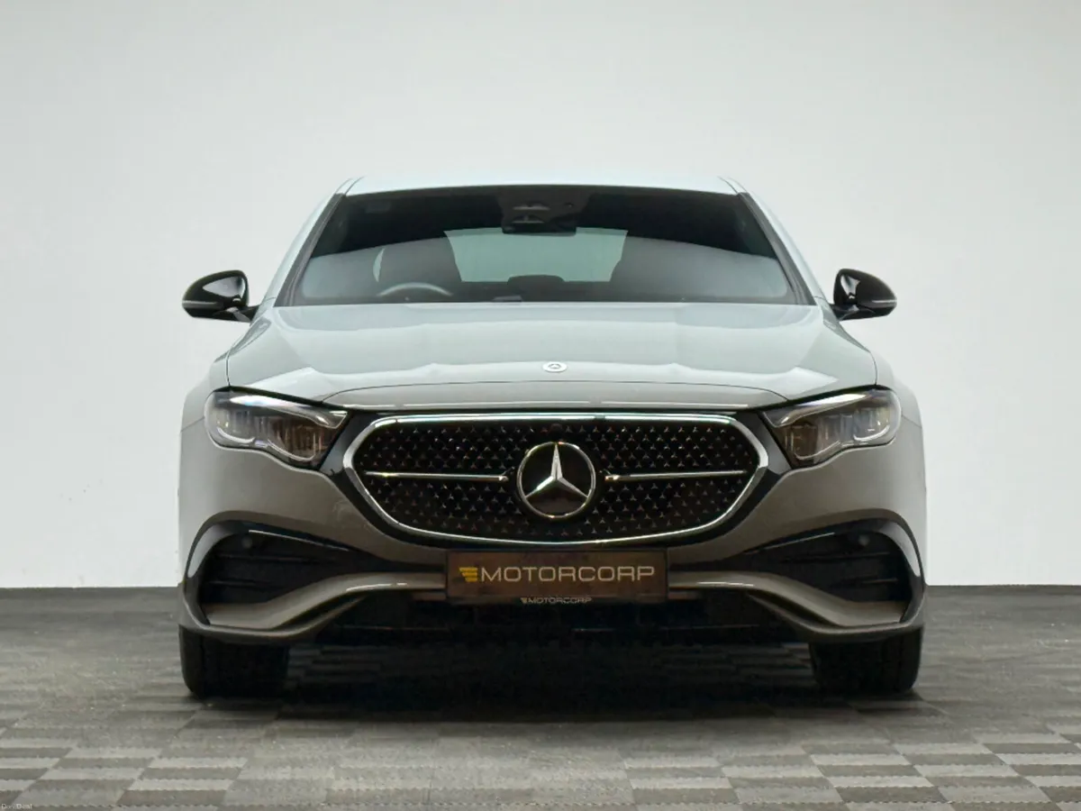 Mercedes-Benz E-Class E300E URBAN EDITION - Image 2