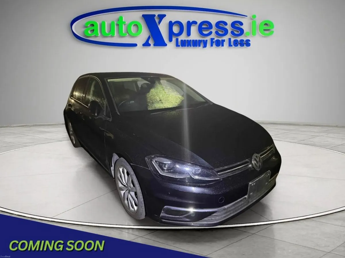 Volkswagen Golf 1.2 	TSI COMFORT LINE, Low mileage - Image 1